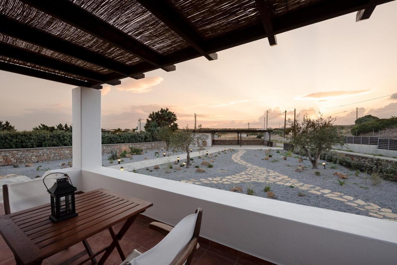 Villa Salamina Lakhania Bagian luar foto